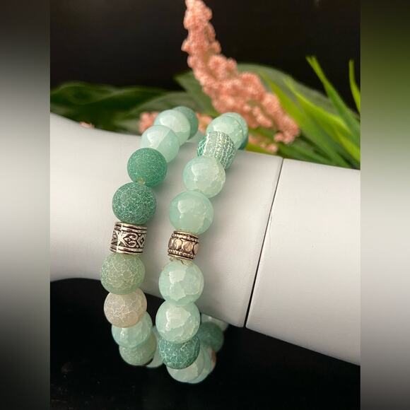 ALL THINGS BEAUTIFUL: Aqua Green Agate Crackle Bead Bracelet Set sz OS (NWOT) - Picture 5 of 7